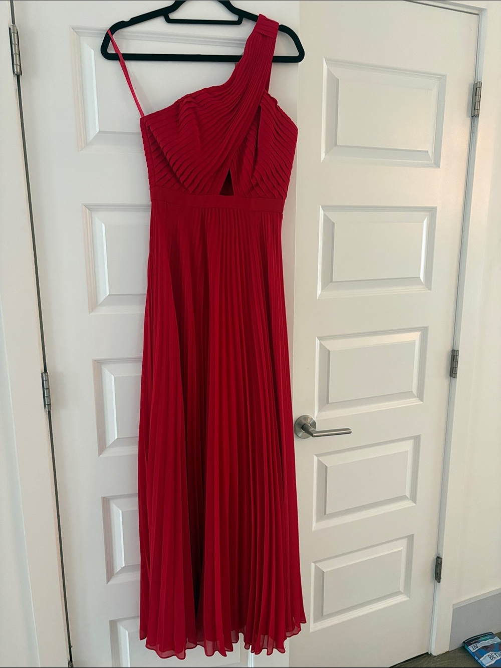BCBGMaxAzria Red One-Shoulder Pleated Maxi Gown